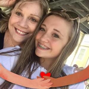 Meet your Posher, Sharon